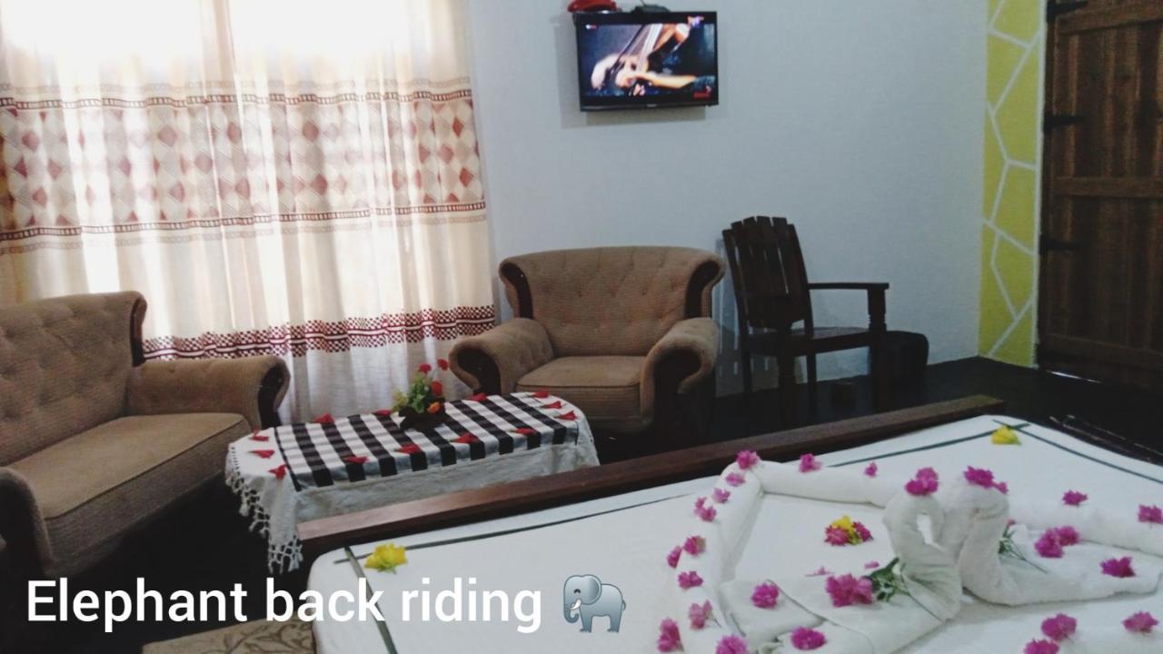 Oleena Home Stay 하바라나 외부 사진